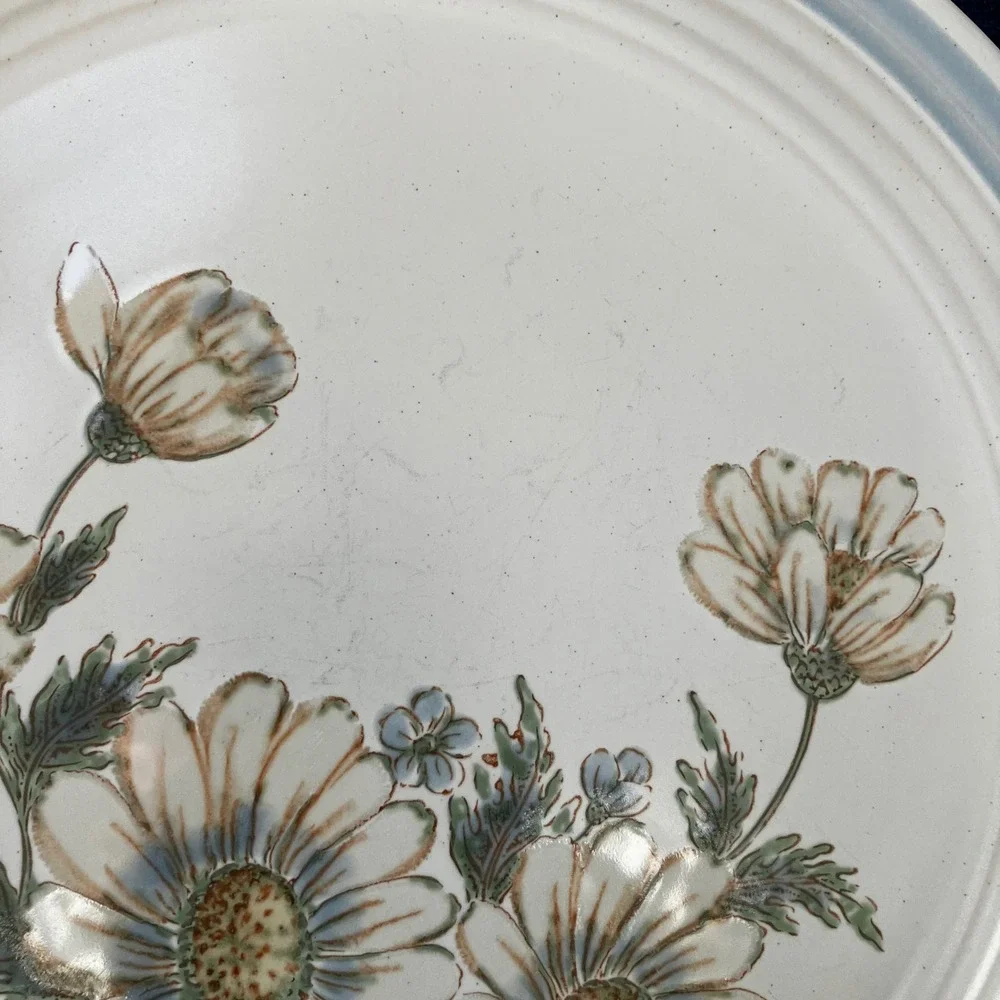 Baker Hart Stuart Dinner Plates Daisy 10.5in White Blue Vintage Floral Set of 6